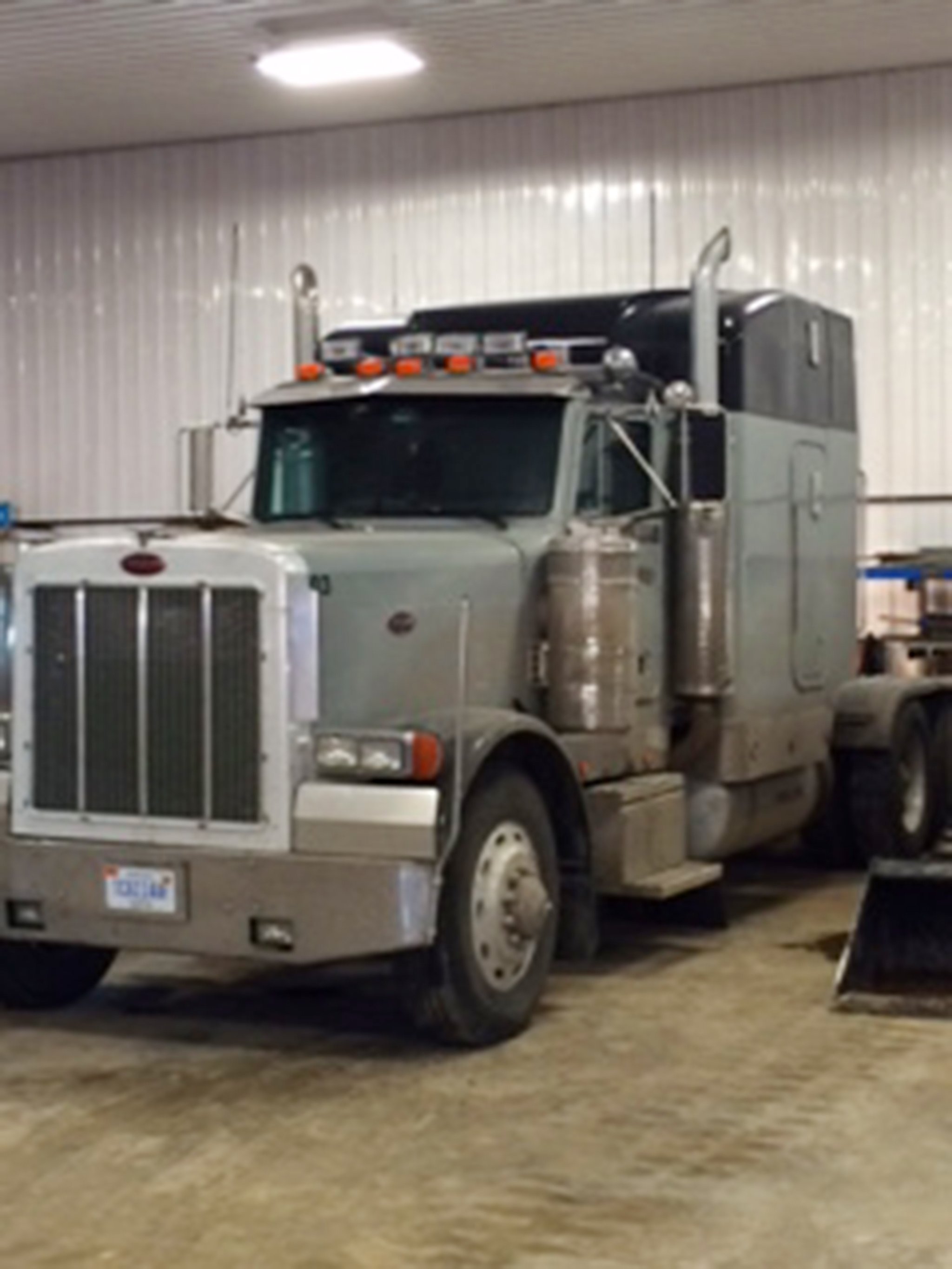 Property photo 122 - Area Farmers & Contractors Equipment Auction